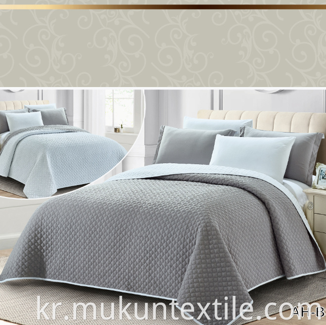 Quilted Bedcover Bedsheet